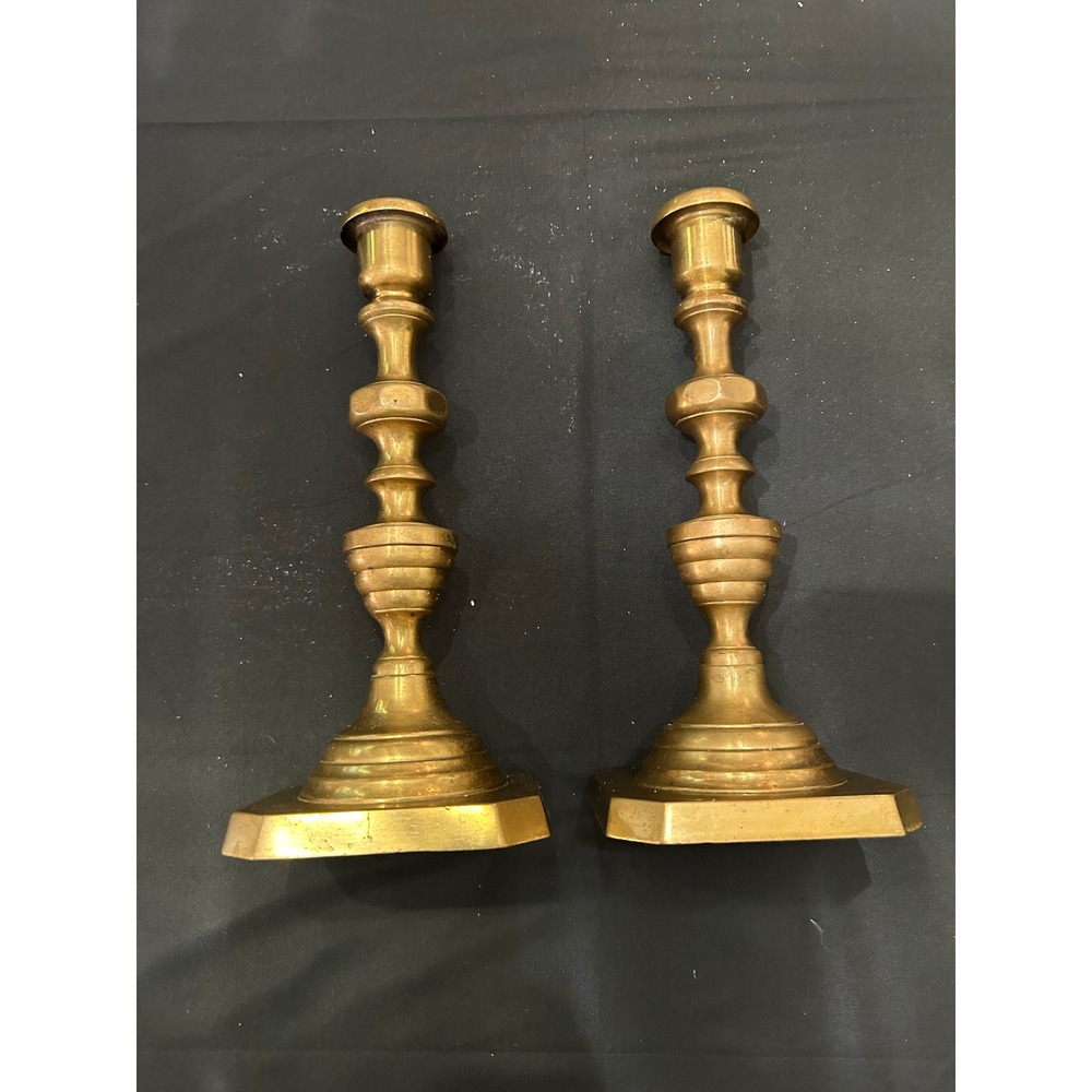 Pair Heavy Solid Brass Candlestick Holders Vintage Turned Colonial Style 8.5"